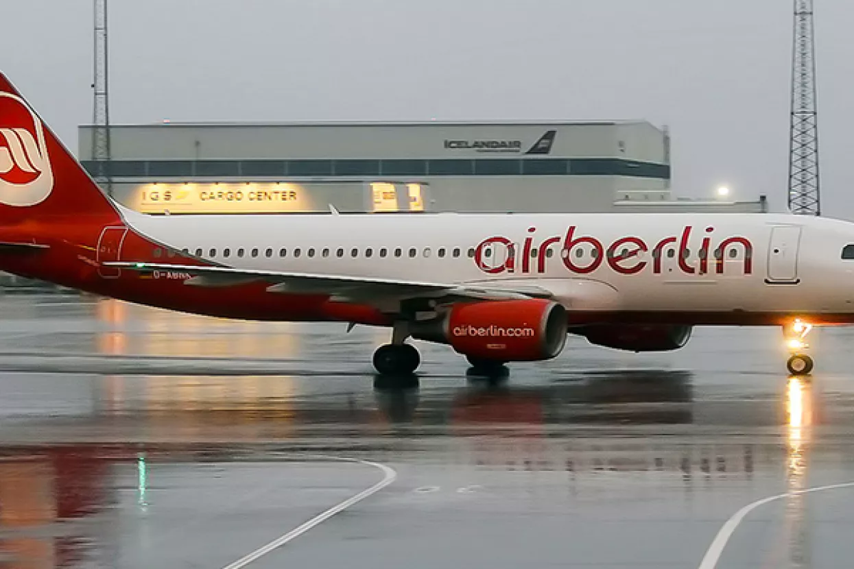 Air Berlin nastavlja 'spasonosne' pregovore s EasyJetom i Lufthansom