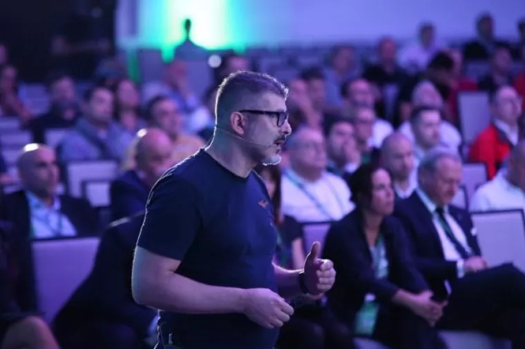 'Challenge the Future': Trodnevna Combis konferencija započela analizom socijalnih mreža