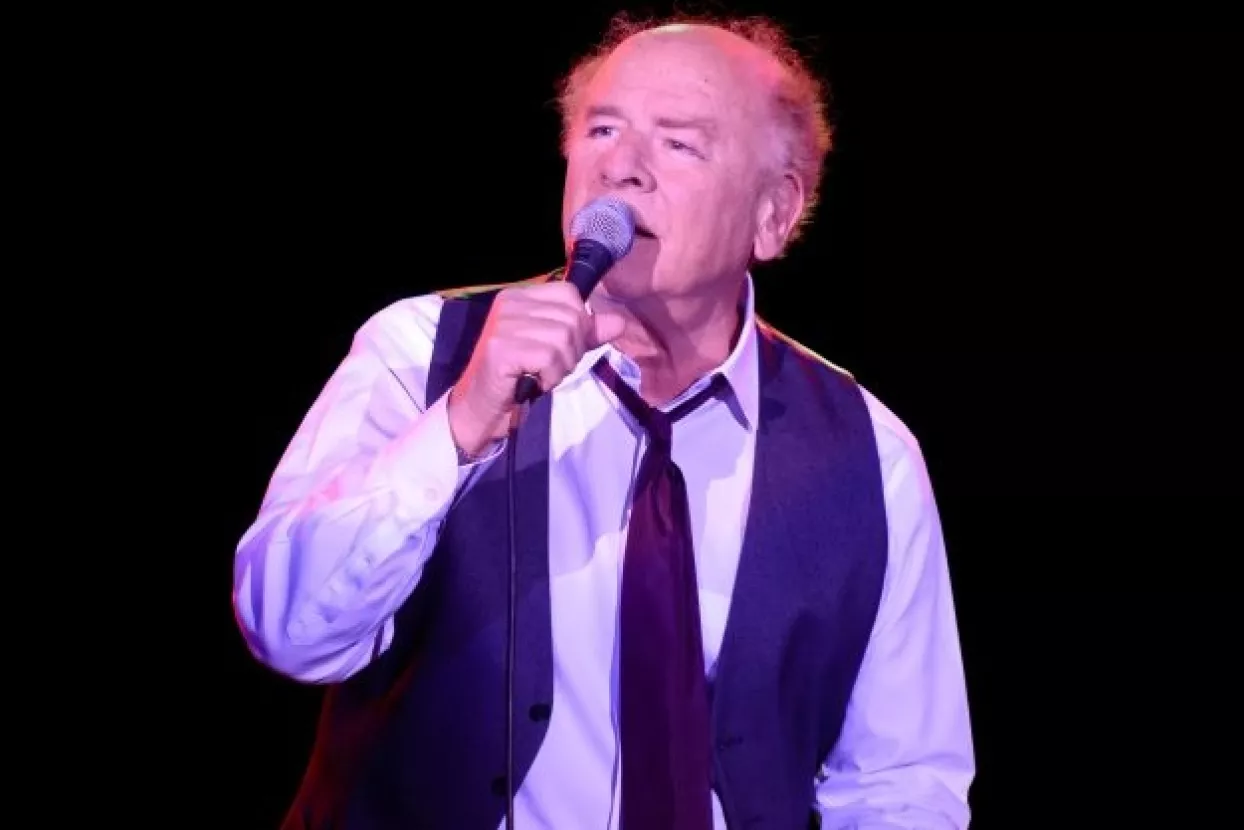 Art Garfunkel otkrio da će novi album snimiti sa sinom
