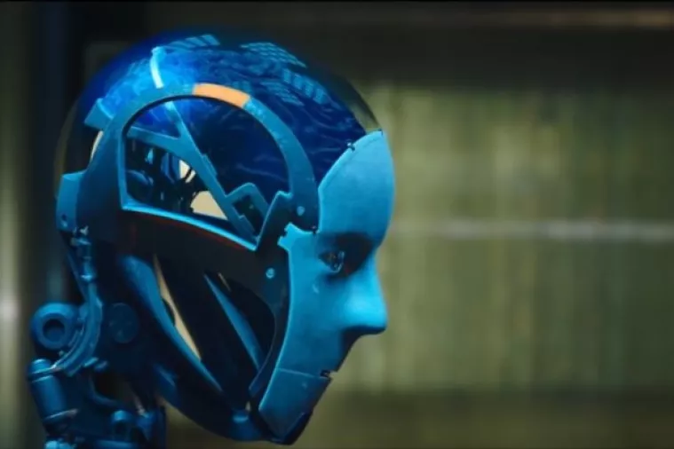 VIDEO: Stigao trailer za Replicas, film u kojem Keanu Reeves klonira svoju obitelj