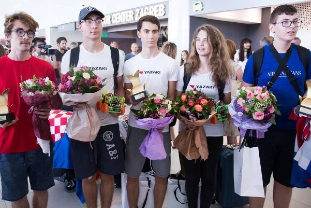 Mladi robotičari, pobjednici 'RoboCupa 2017.' izložili svoje radove u HAZU