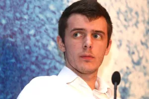 'Pametna klupa na turneji': Mrvoš najavio ulazak u Veliku Britaniju