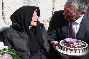 Dugopolje: Anđa Perić proslavila 107. rođendan