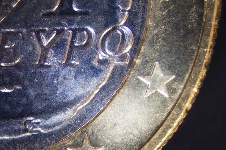 Mjere štednje sputavaju rast i potrošnju: Revizija 2016. vratila Grčku u recesiju