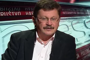 Ribić: Stvaranjem 'klase zaslužnih nad klasom produktivnih' Vlada šalje najrazorniju poruku