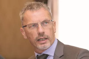 Vujčić: Bankarski sustav ne bi se 'urušio' ni kad bi otpisali sva potraživanja prema Agrokoru