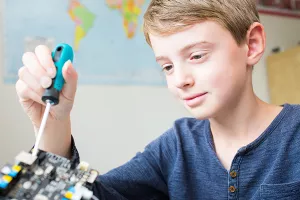 Robotička liga Croatian Makers proširuje se na 500 škola