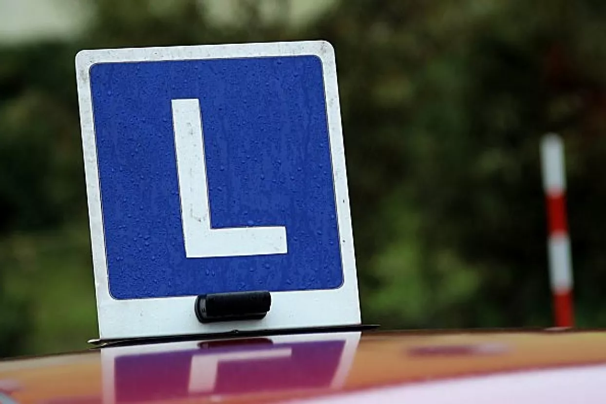 Pravda za sve: Otvara li MUP mogućnost nove diskriminacije autoškola?