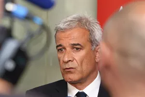 Ramljak o 'veleizdajničkoj klauzuli': Nije točno da me Vlada ne može smijeniti