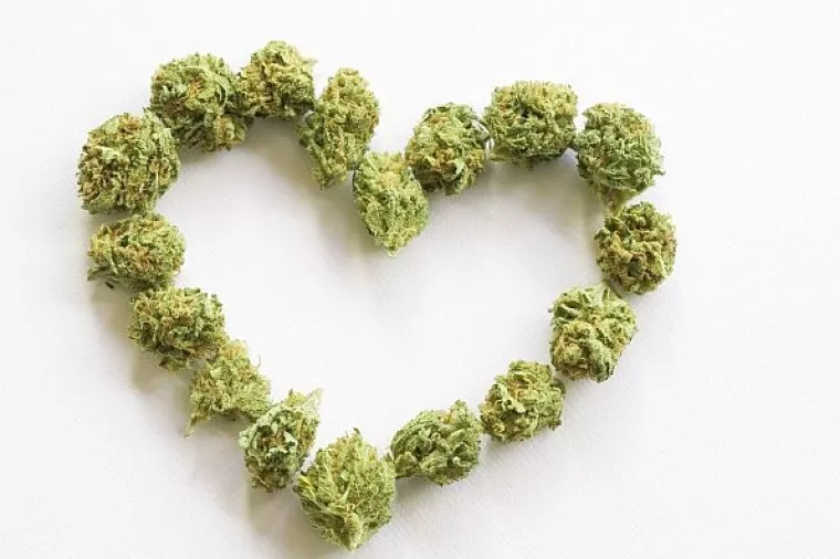 'Gdje ima dima ima i vatre': Uživatelji marihuane češće uživaju u seksu