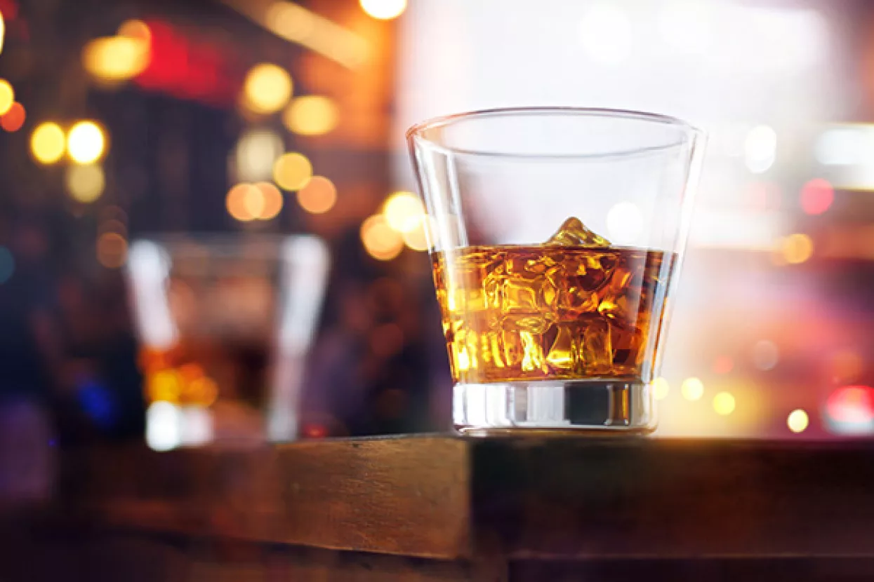 Znanstvenici zagovaraju potpunu apstinenciju od alkohola u trudnoći - nova studija