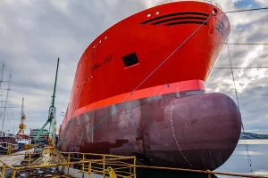 FOTO: Brodotrogir predao 'pomlađenu' Dvinu Gulf