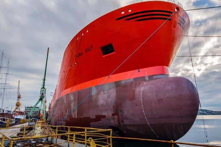 FOTO: Brodotrogir predao 'pomlađenu' Dvinu Gulf