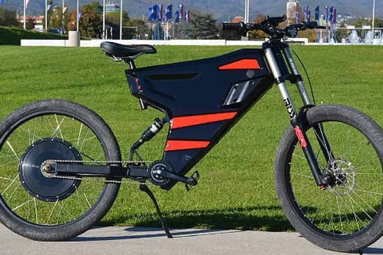 IENA 2017.: Od pametnog bicikla do 'nevidljivog' ispisa - hrvatski inovatori osvojili 9 medalja