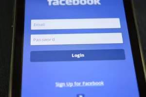 Sean Parker: Facebook smo izgradili na ljudskoj ranjivosti