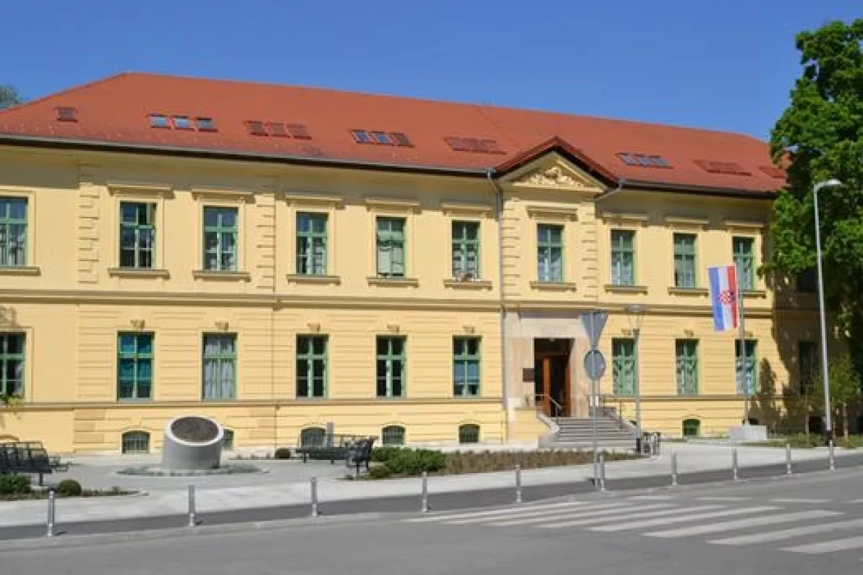 KBC-u Sestre milosrdnice dm donirao opremu vrijednu 350.000 kuna