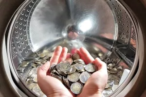 Velika Britanija: S lakoćom registrirane tvrtke 'oprale' 105 milijardi dolara