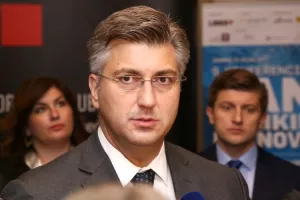 Plenković: Pregovara se o refinanciranju 1,3 milijarde eura cestarskih dugova