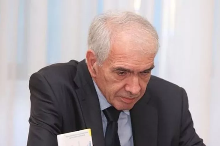 Grmoja objavio dokumente: Todorić je Rohatinskog 'držao u šaci'