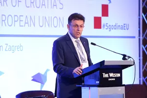 Burilović: Domaće tvrtke trebaju se povezati s hrvatskim turizmom