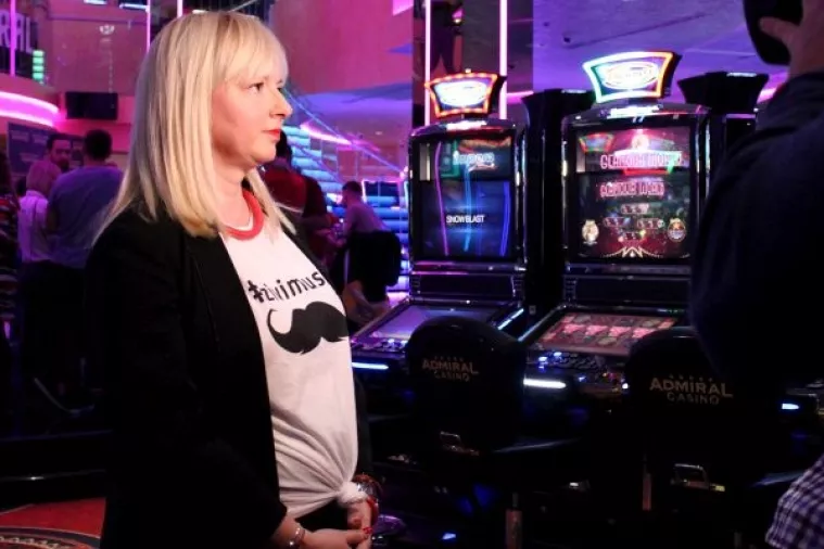 FOTO: Admiral jo&scaron; jednom pokazao svoju humanitarnu stranu