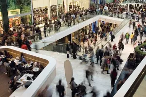 Za blagdane se očekuje veća potrošnja nego lani, potiče se na kupnju domaćih proizovda