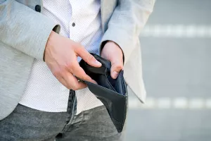 Fina: 1.082 građana zatražilo proglašenje osobnog bankrota, dugovanja premašuju 680 milijuna kuna