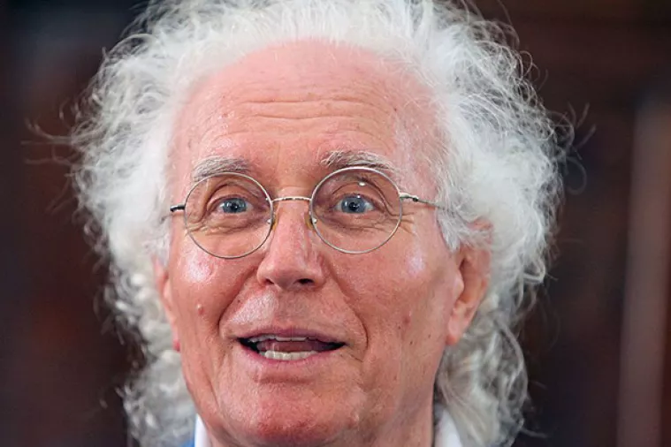 Osamdesetdvogodišnji Luciano Benetton ponovno u igri kako bi svom brendu 'vratio boje'