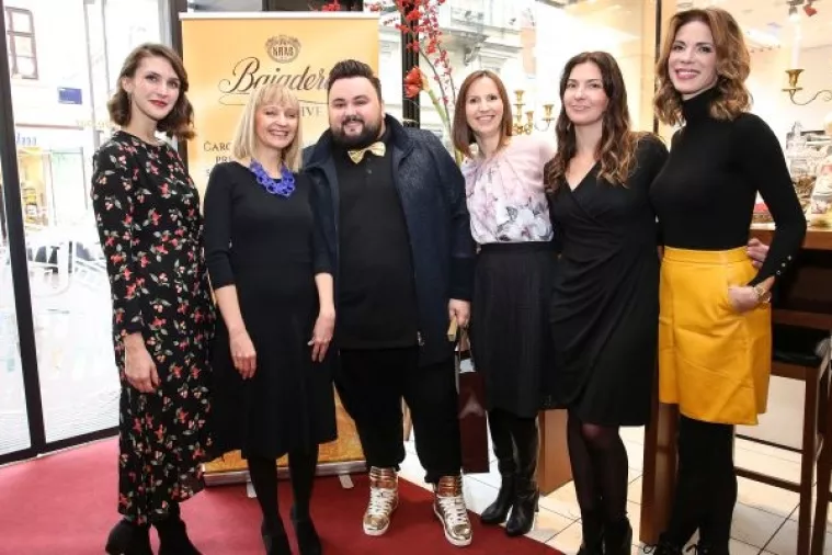 Bajadera Exclusive - savršen slatki dar