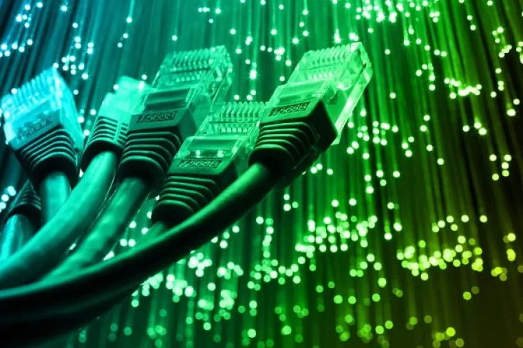 HAKOM: Manji prihodi i u fiksnim i u mobilnim mrežama