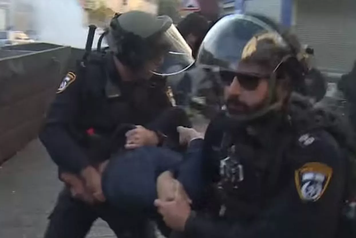 Palestinac izbo nožem Izraelca u Jeruzalemu, rasplamsali se prosvjedi protiv Trumpa u Bejrutu