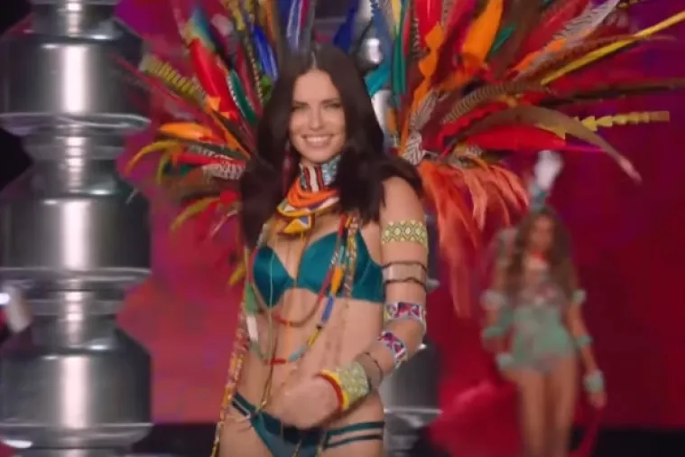 Adriana Lima više se neće skidati... bez dobrog povoda