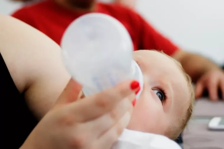 Lactalis povlači gotovo 7000 tona dojenačke hrane zbog straha od salmonele