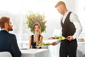 Bulić: Uvoz radne snage za turizam je pogodovanje kapitalu nauštrb građana