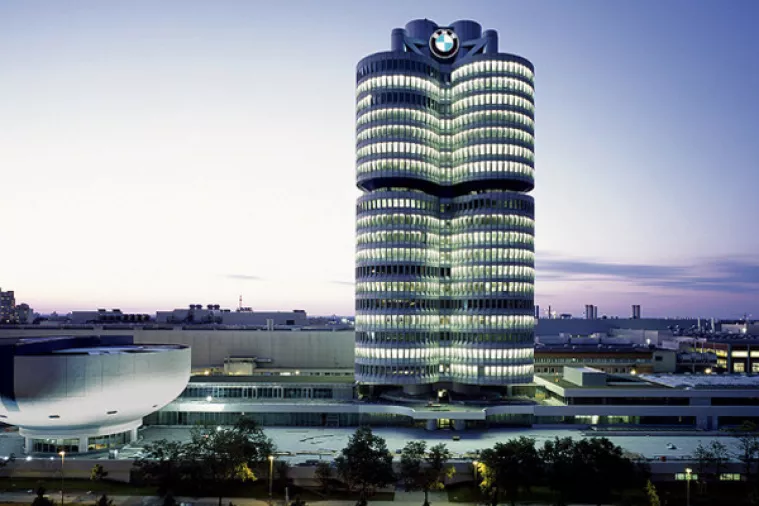 BMW ulaže 100 milijuna eura za probnu pistu za autonomne i električne automobile u Če&scaron;koj