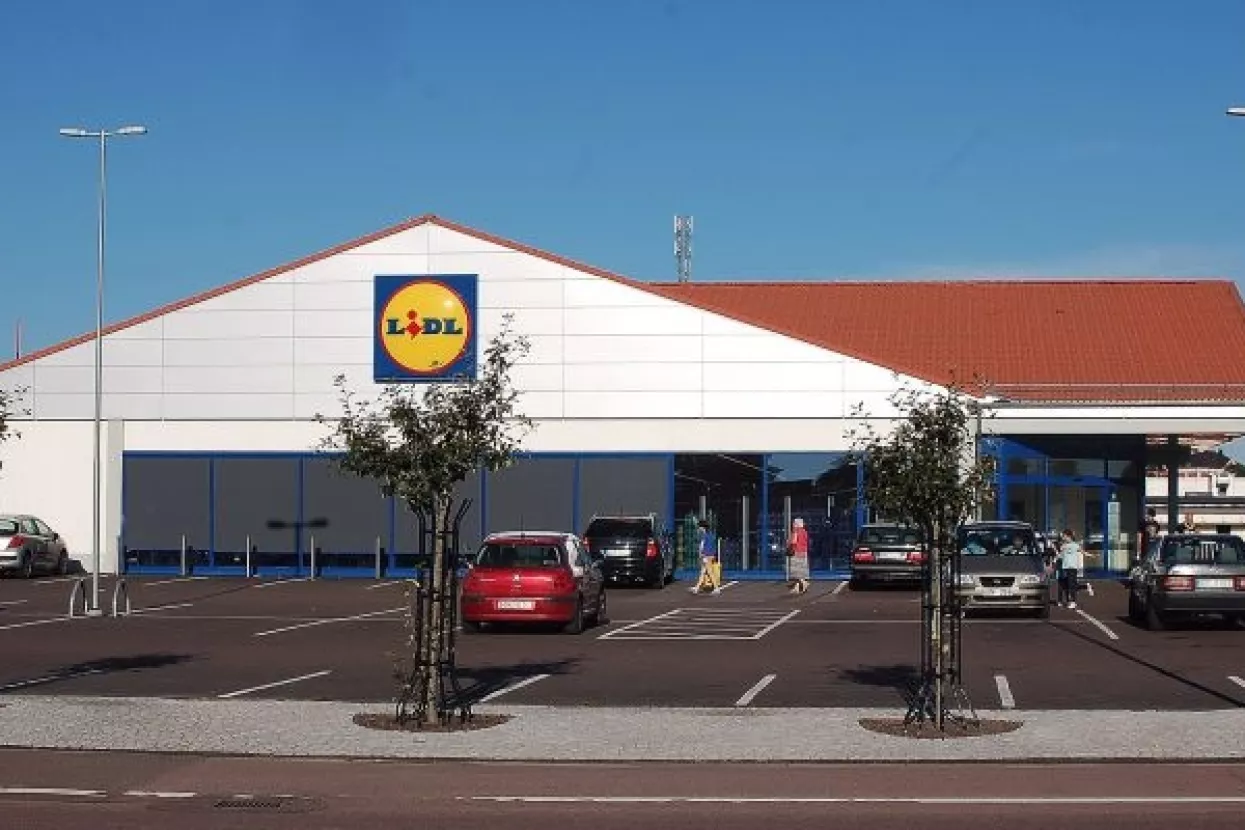 Tri slobodna blagdanska dana za zaposlenike Lidla