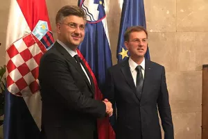 Dogovoren 'arbitražni čvenk': Cerar u utorak dolazi u Zagreb