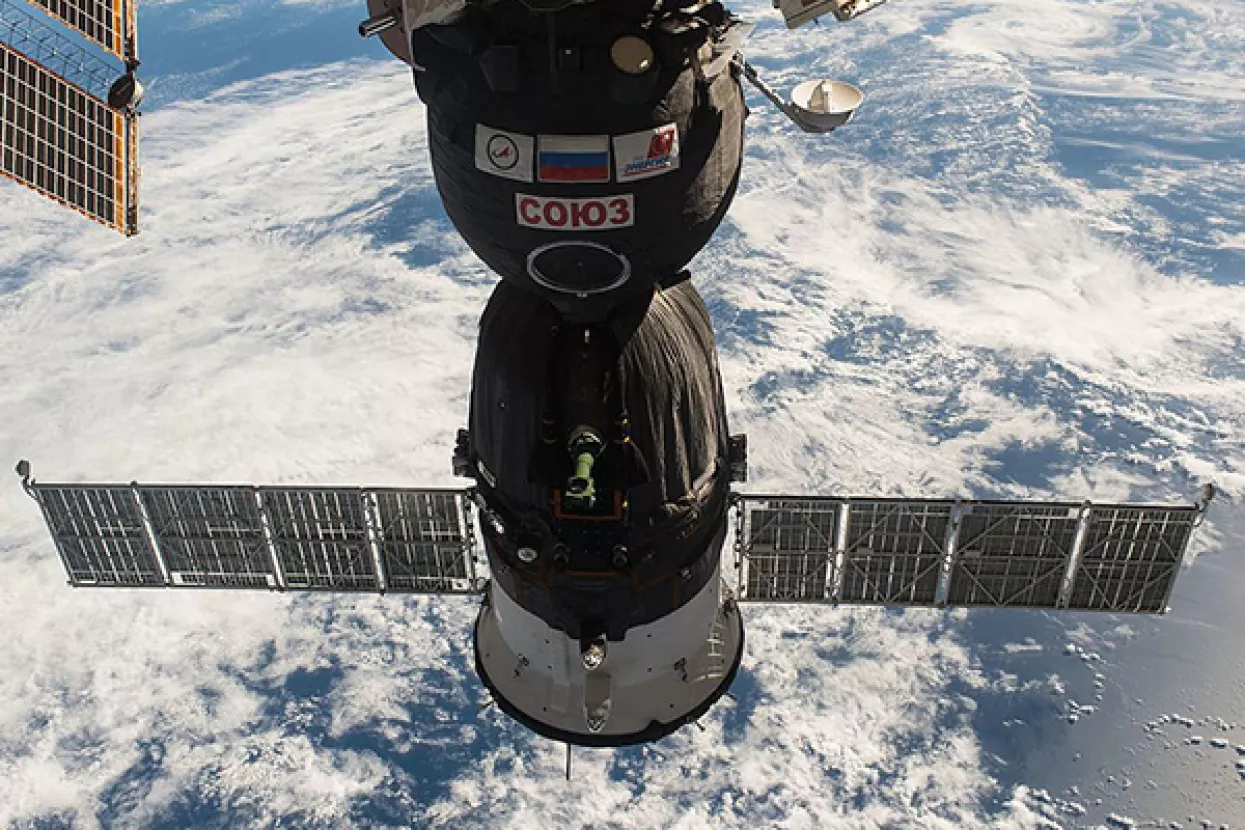 Sojuz povezao tri astronauta na četveromjesečnu misiju na ISS-u