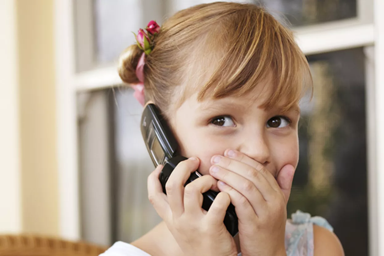 Šestogodišnjakinja testirala novi mobitel i živce policajaca