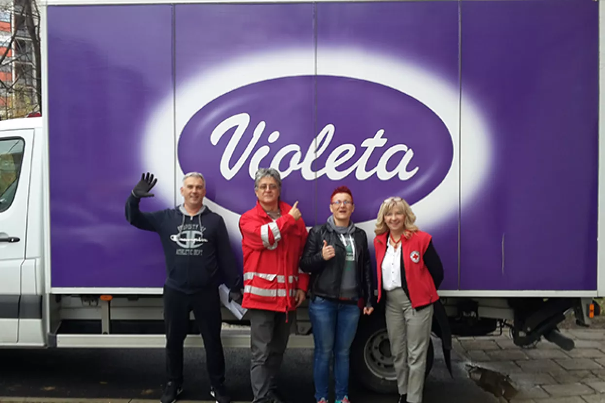 Violeta pokrenula humanitarnu kampanju Pomozimo zajedno
