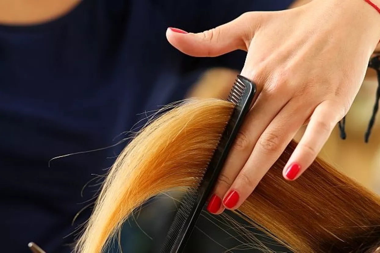 Palestinka Ezzeya Daraghmeh 67 godina puni jastučnice vlastitom kosom