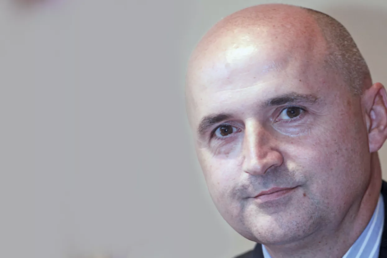 Claude Jambrušić rasprodaje krave, prijeti tužbom protiv države