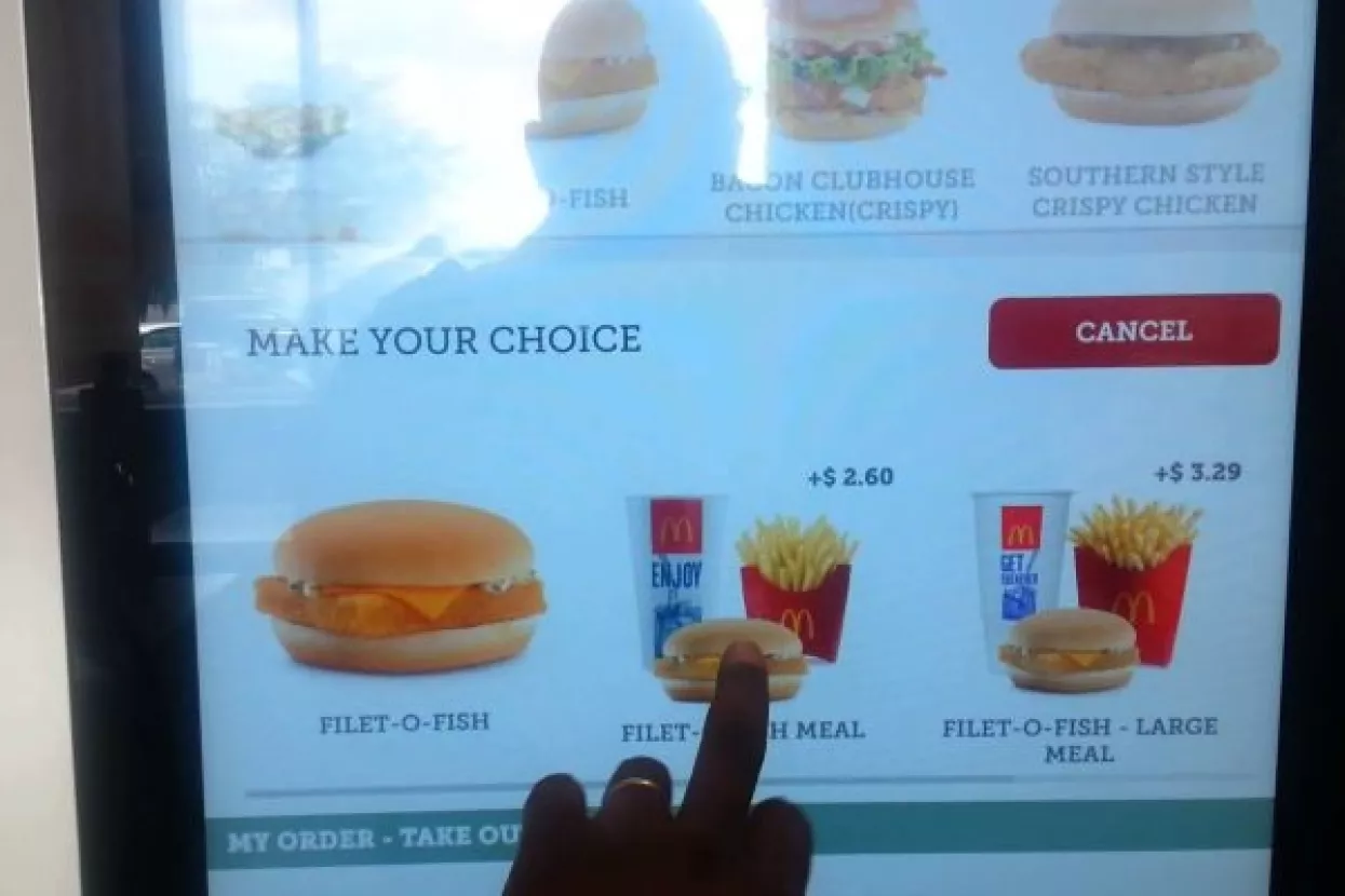 Zbog rasta minimalca blagajnike zamjenjuju samoposlužni kiosci