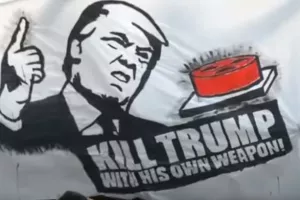 Švicarska: 'Kapitalizam je mrtav, pojedite bogataše i ubijte Trumpa' na prosvjedima ususret Davosu