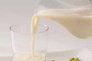 Lactalis iz prodaje povukao 12 miljuna kutija mlijeka u prahu za dojenčad zbog salmonele