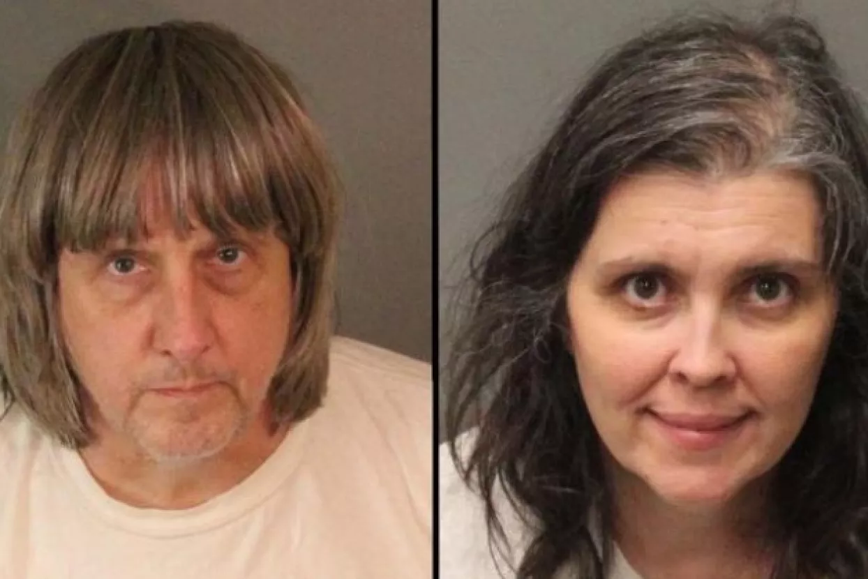 Otkrivena kuća strave u Kaliforniji: Držali 13-ero izgladnjele djece u okovima