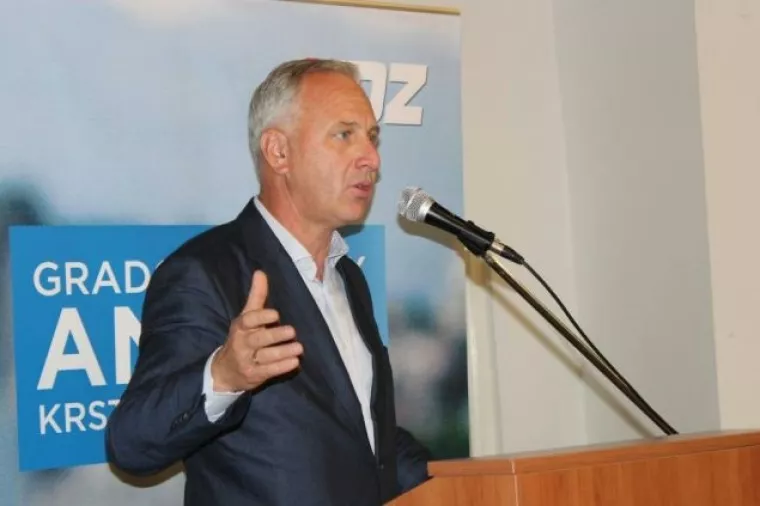 Krstulović Opara doživio blaži moždani udar