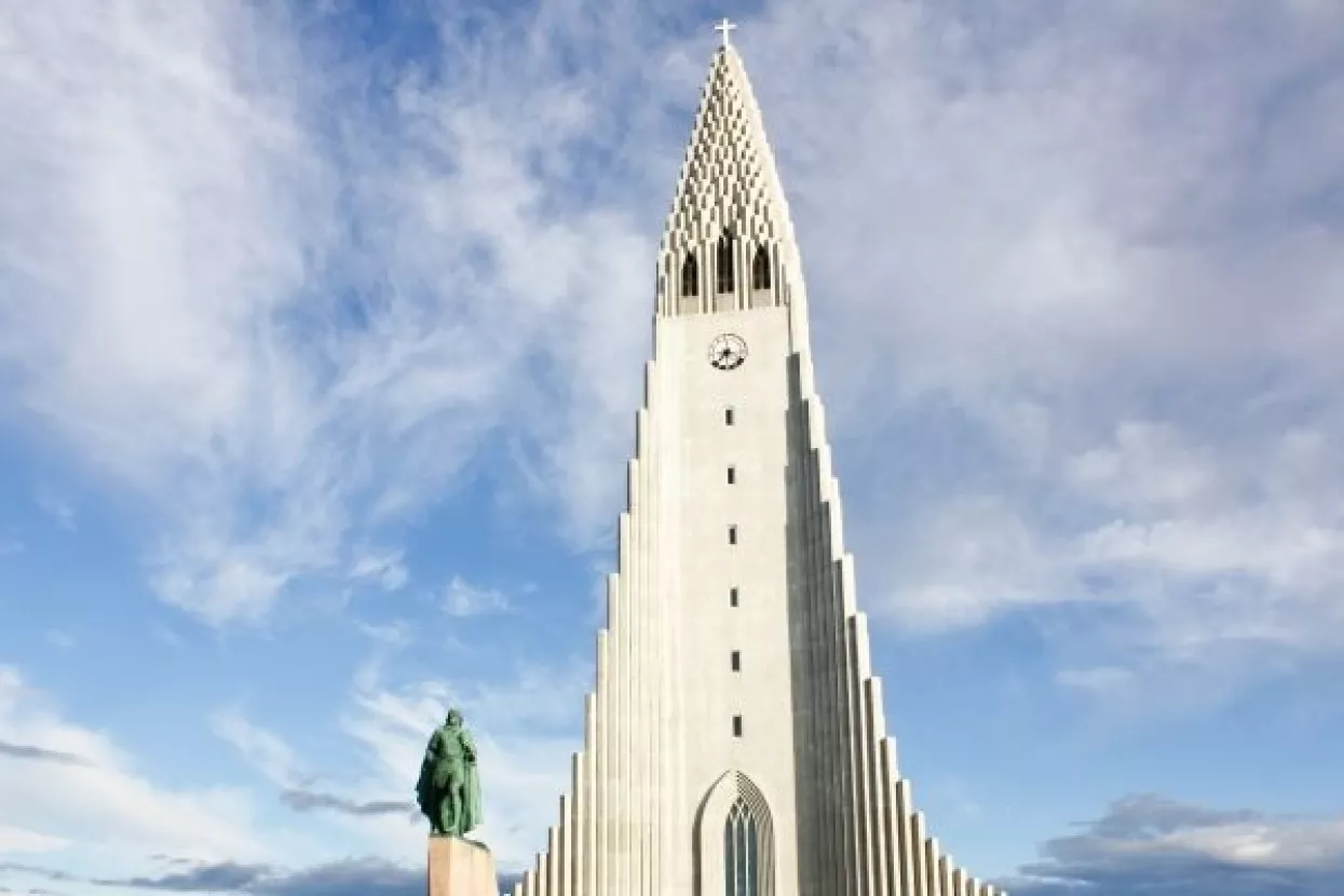 Nula posto: Nitko od mladih Islanđana ne vjeruje u biblijski postanak