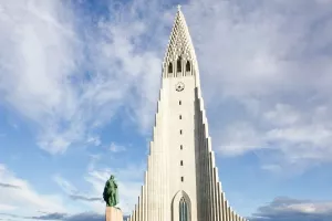 Nula posto: Nitko od mladih Islanđana ne vjeruje u biblijski postanak