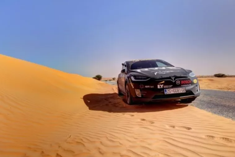 Hrvatski Team Tesla vozi do Guinessove knjige rekorda